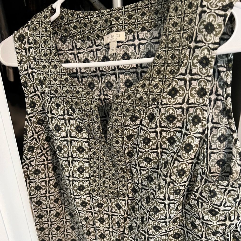 Green black patterned summer blouse